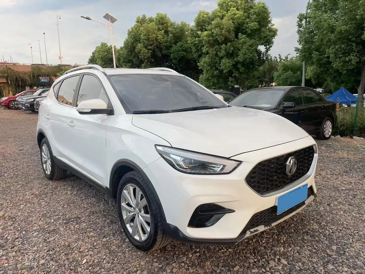 2022 MG ZS thumbnail 3