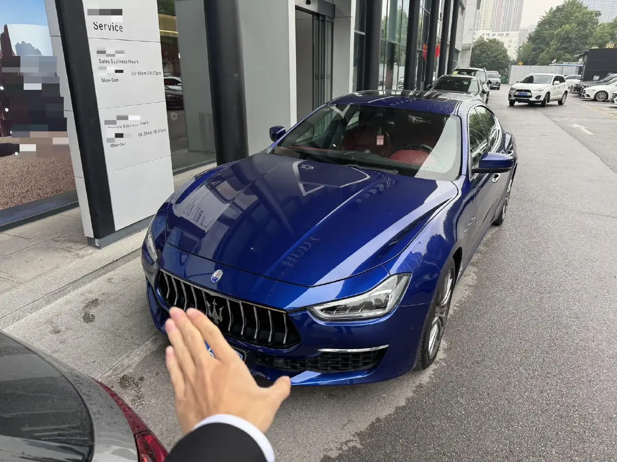 2019 Maserati Ghibli 3.0T 350HP V6 8AT