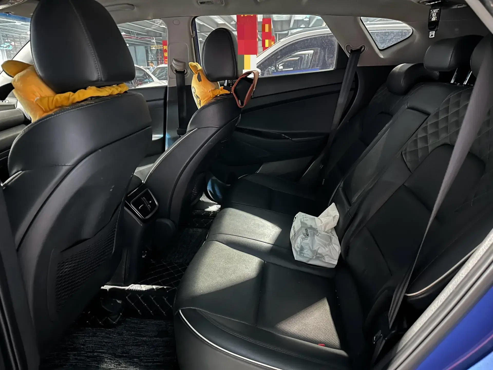 2019 HYUNDAI TUCSON thumbnail 3