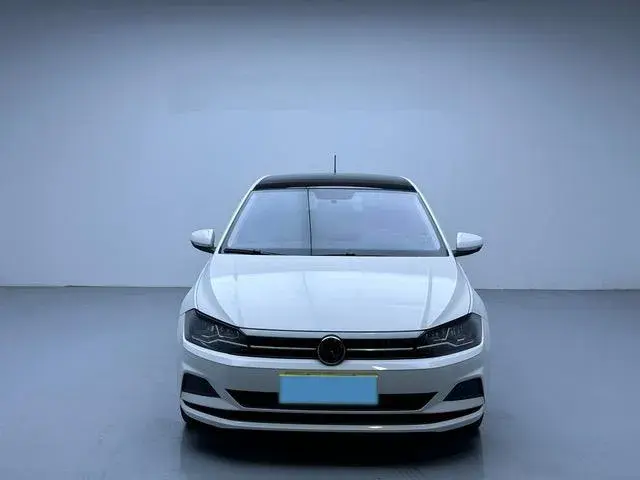 2023 VOLKSWAGEN POLO thumbnail 2