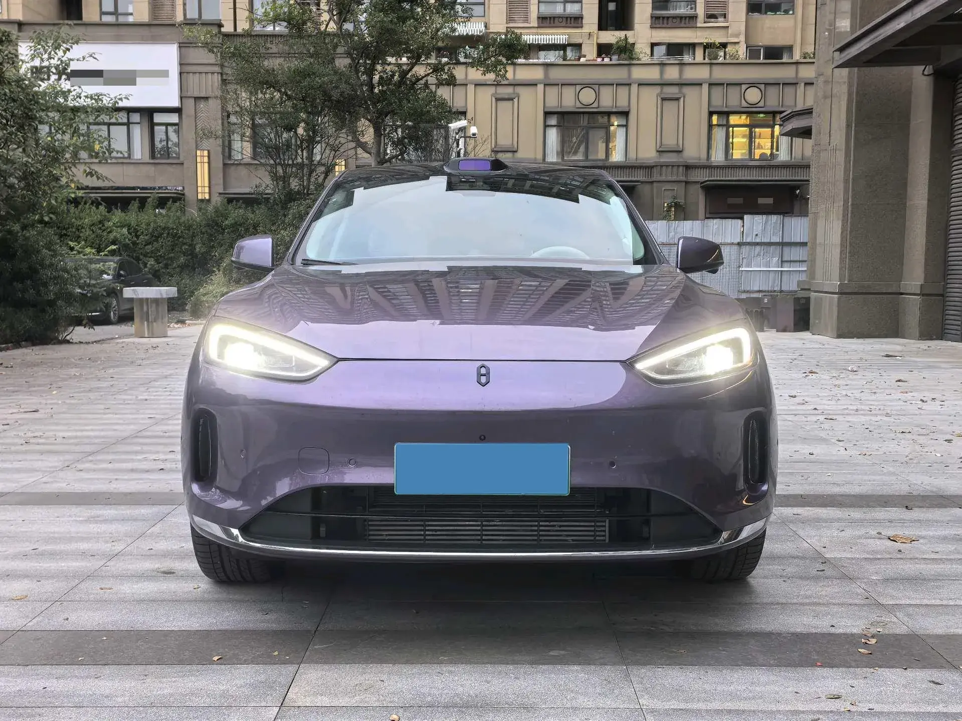 2025 AITO AITO thumbnail 2