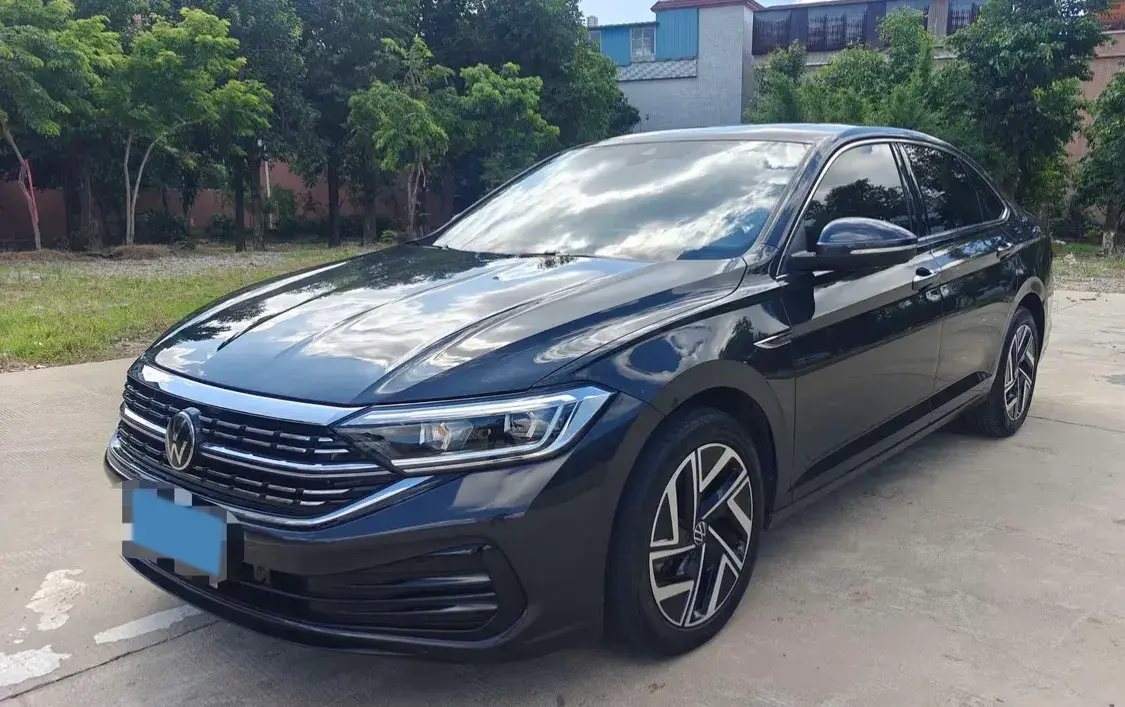 2023 VOLKSWAGEN SAGITAR view 1