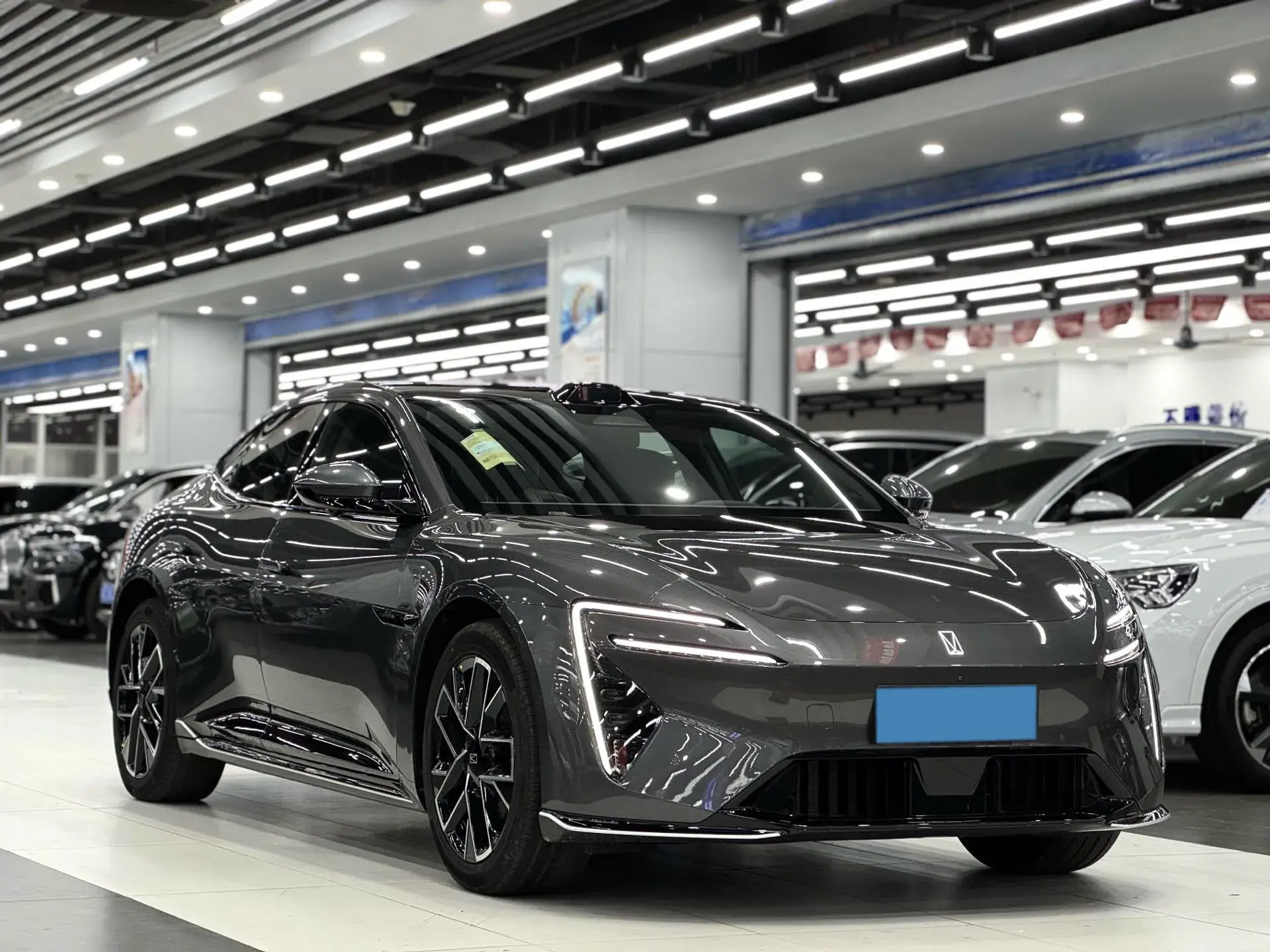 2025 AVATR 06 thumbnail 4