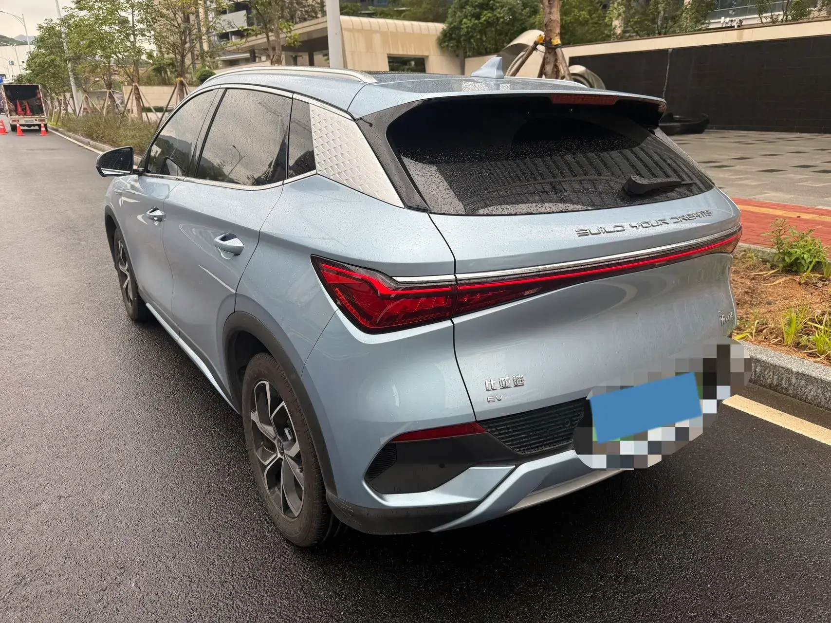 2023 BYD YUAN thumbnail 2