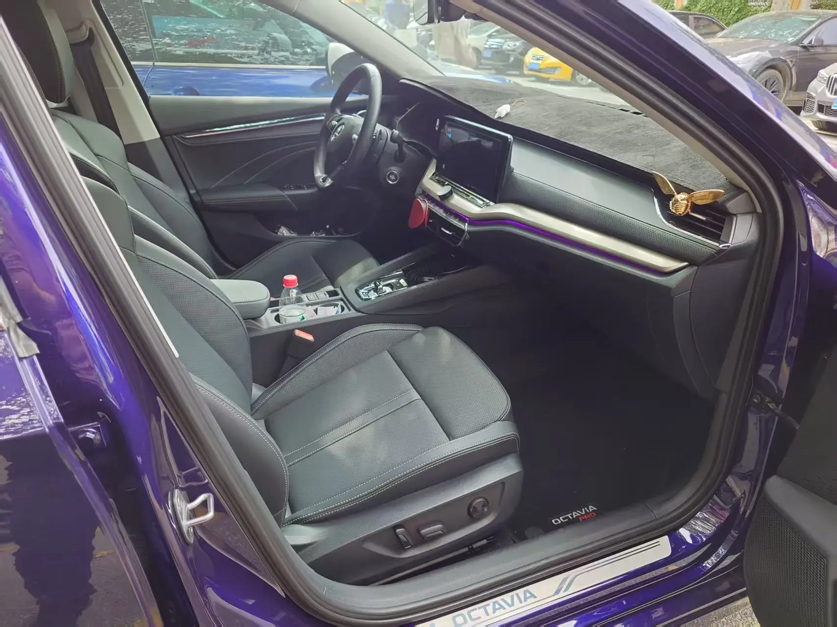 2024 SKODA OCTAVIA thumbnail 4