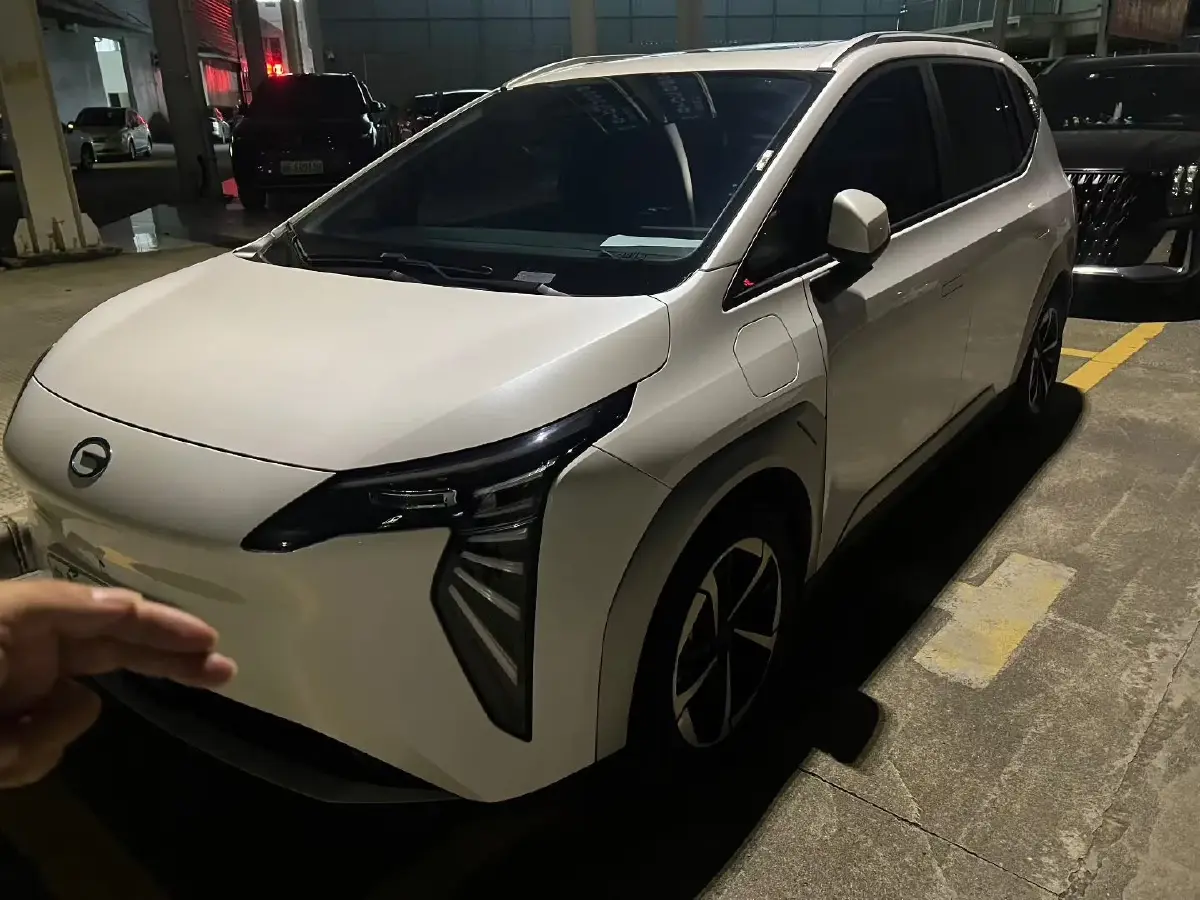 2023 Aion Y BEV 61.7KWH