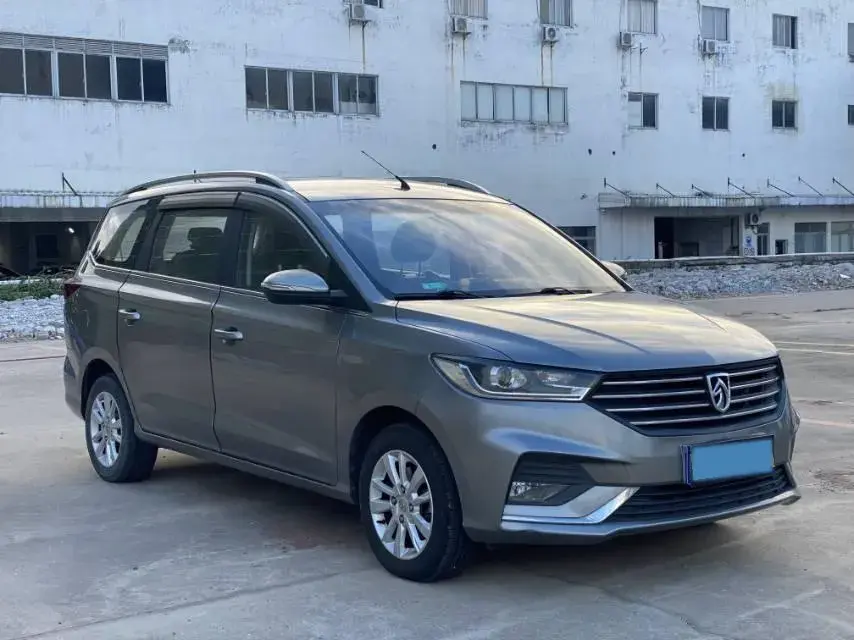 2018 BAOJUN 360 thumbnail 2