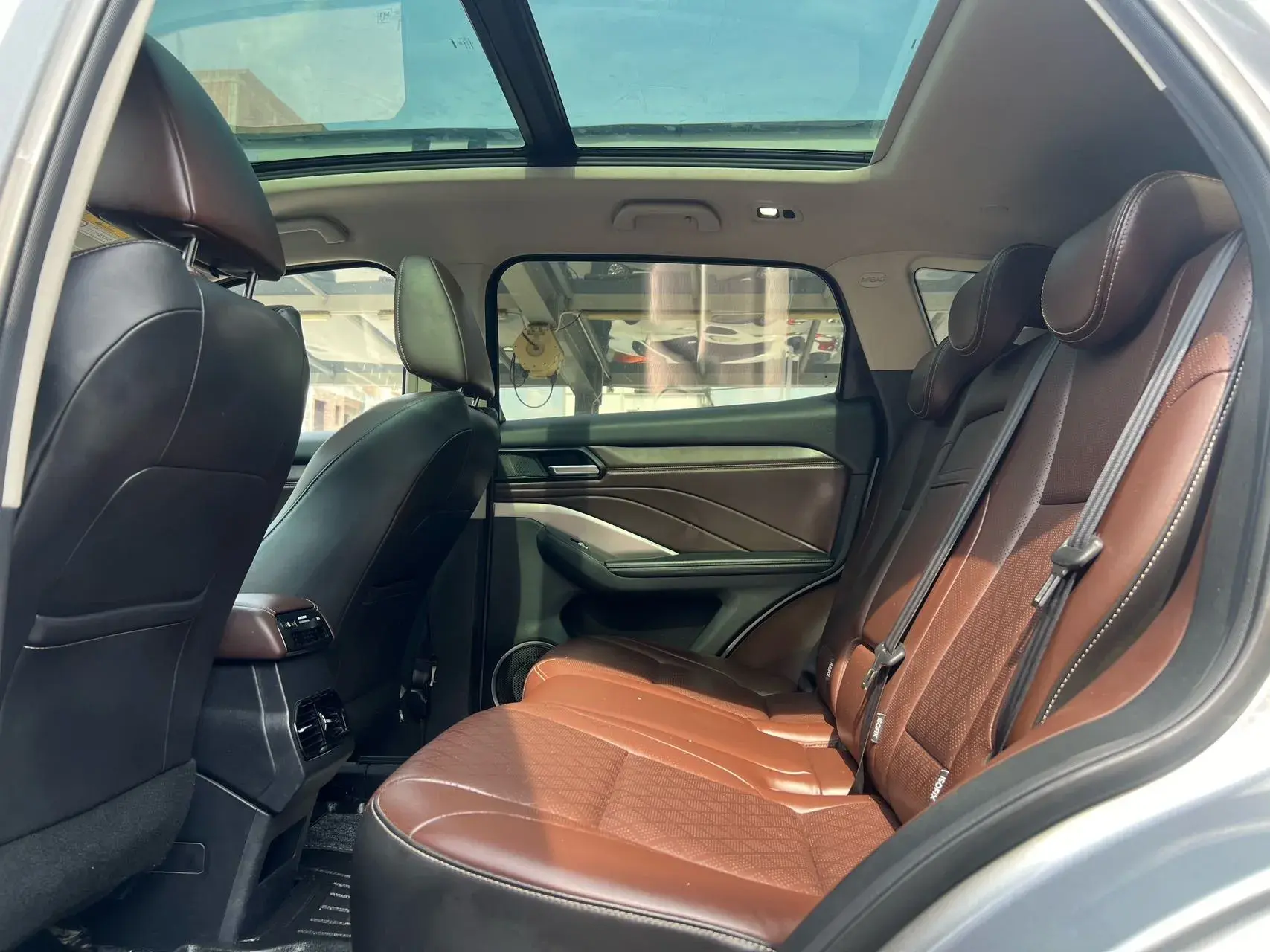 2020 WEY VV6 thumbnail 4