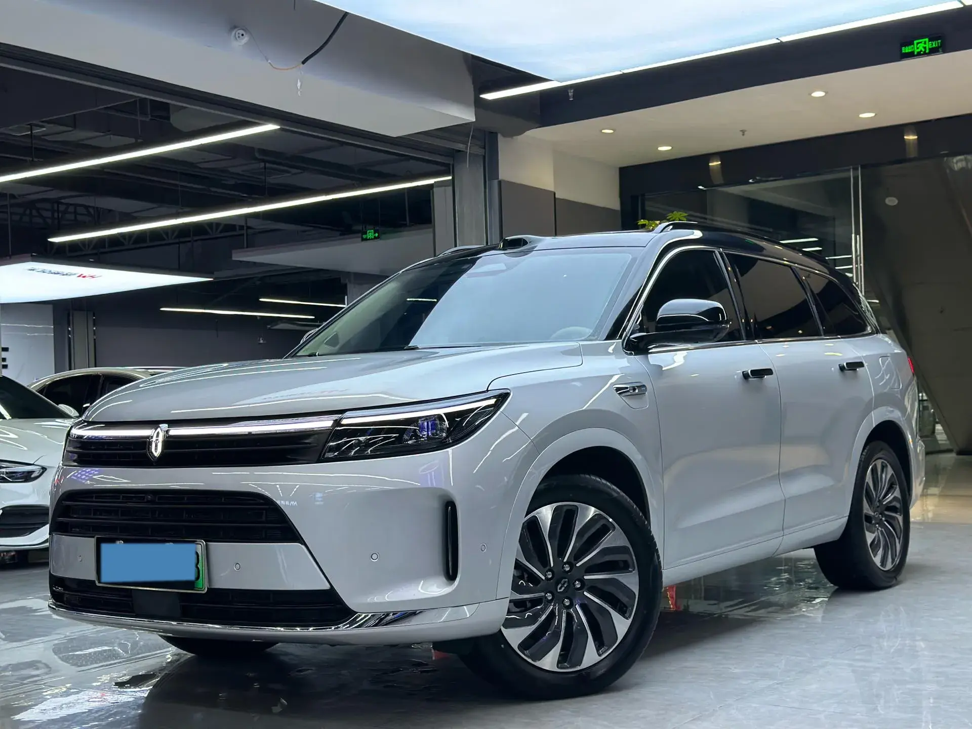 2024 AITO AITO view 1