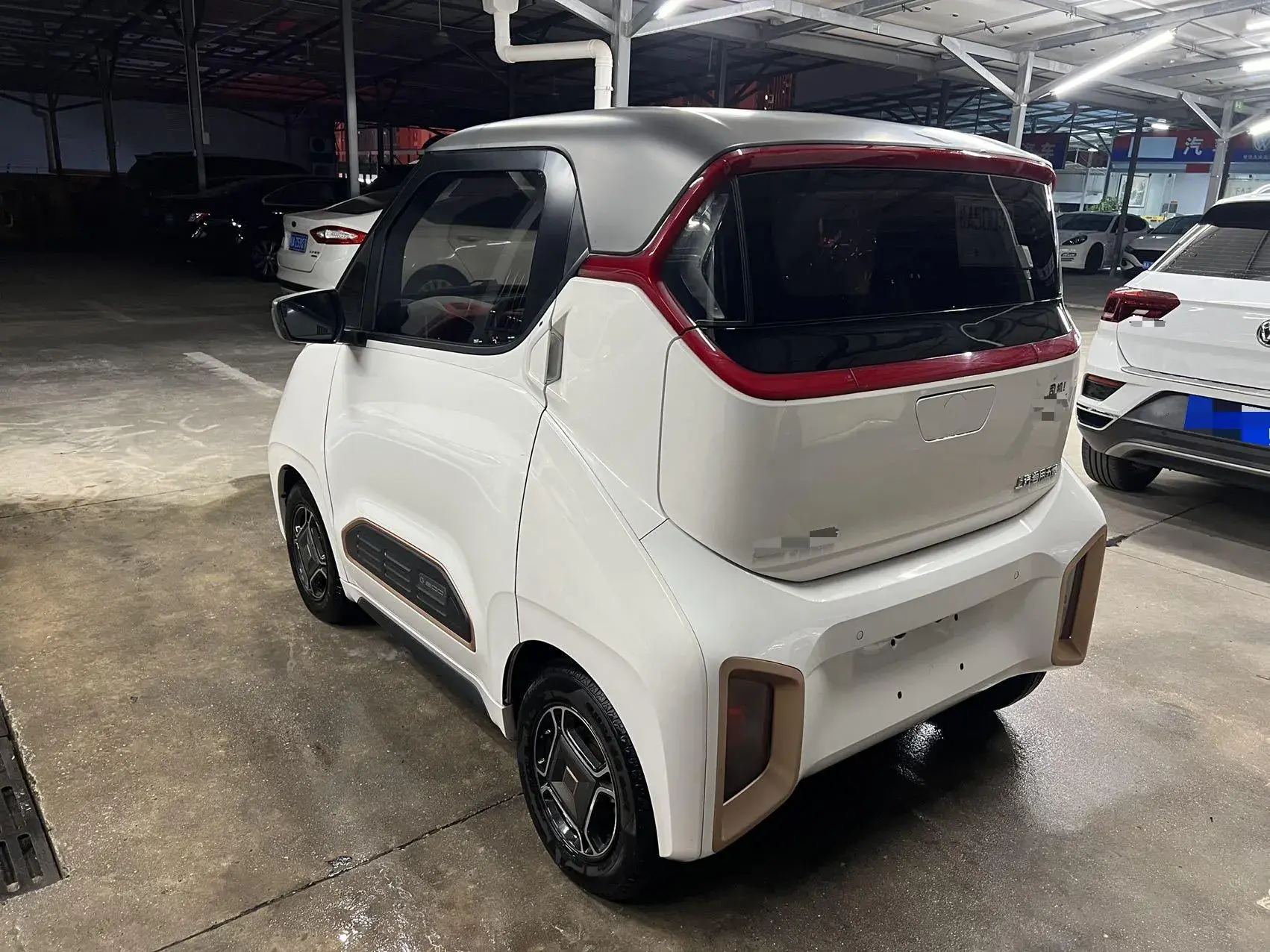 2020 BAOJUN E200 thumbnail 3