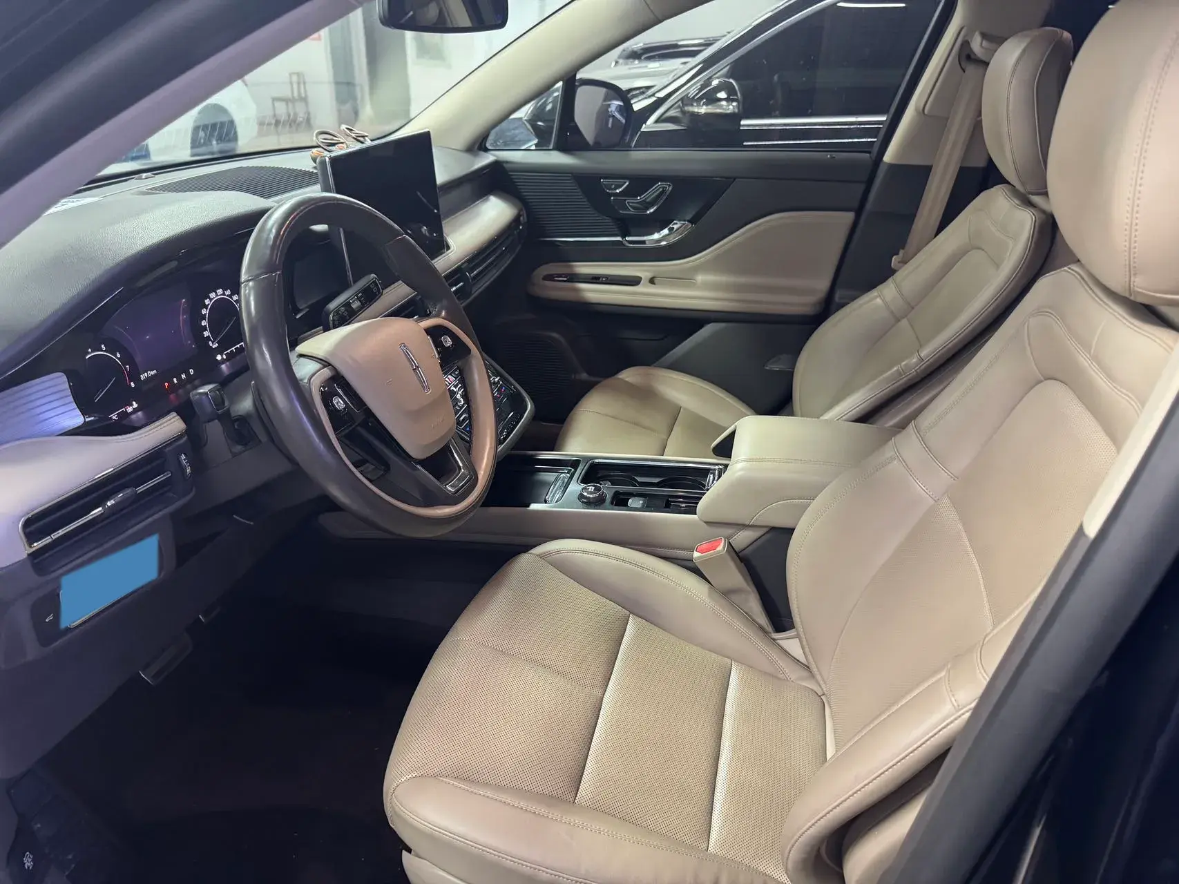 2021 LINCOLN CORSAIR thumbnail 2