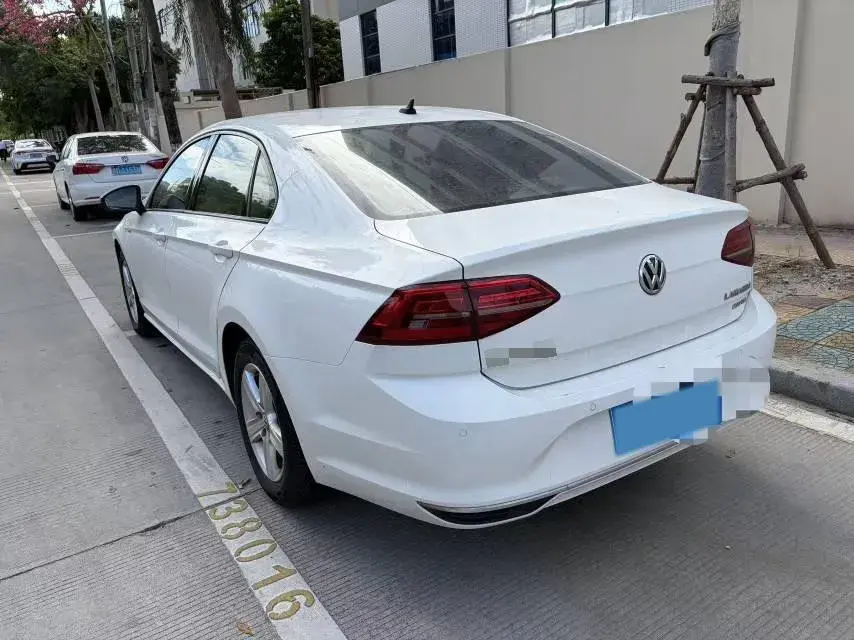 2019 VOLKSWAGEN LAMANDO thumbnail 4