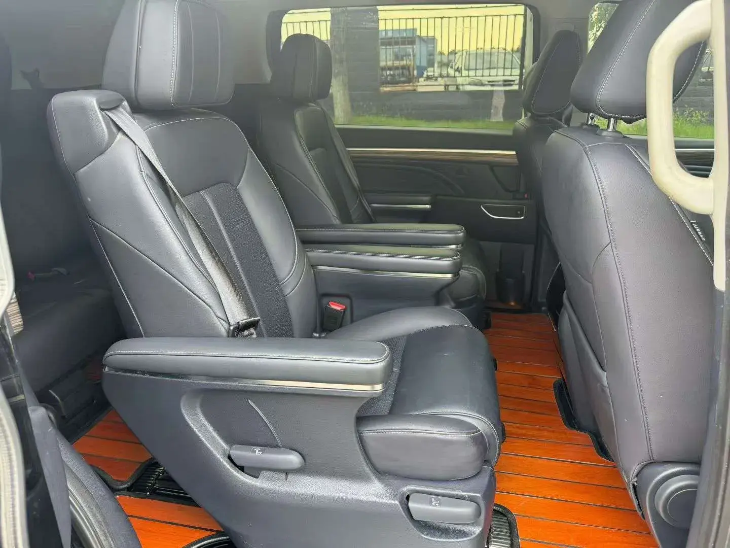 2021 GAC TRUMPCHI thumbnail 3