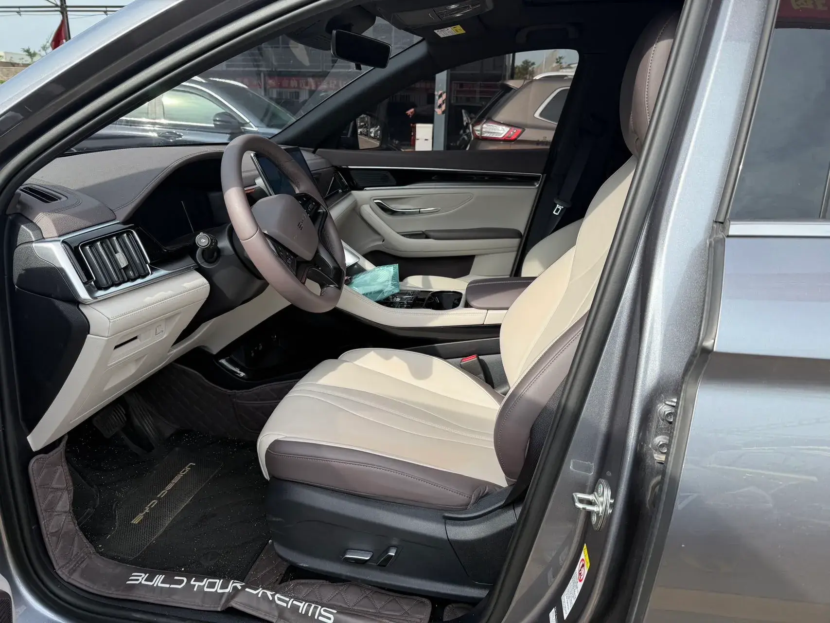 2024 BYD SONG thumbnail 2