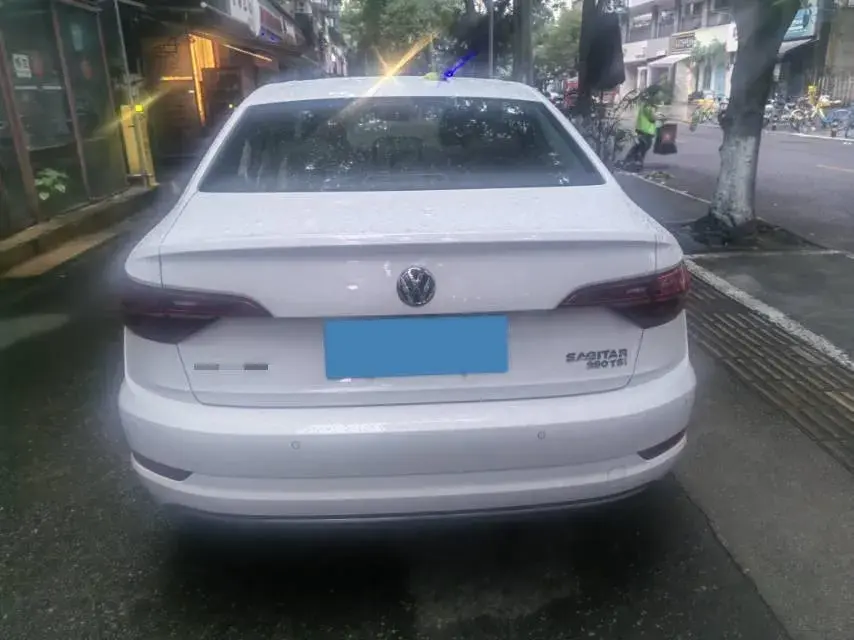 2019 VOLKSWAGEN SAGITAR thumbnail 4