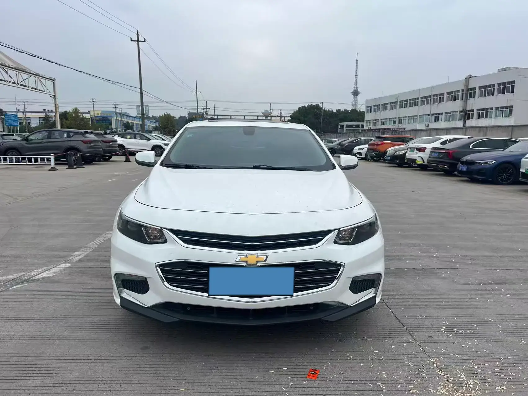 2018 CHEVROLET MALIBU thumbnail 2