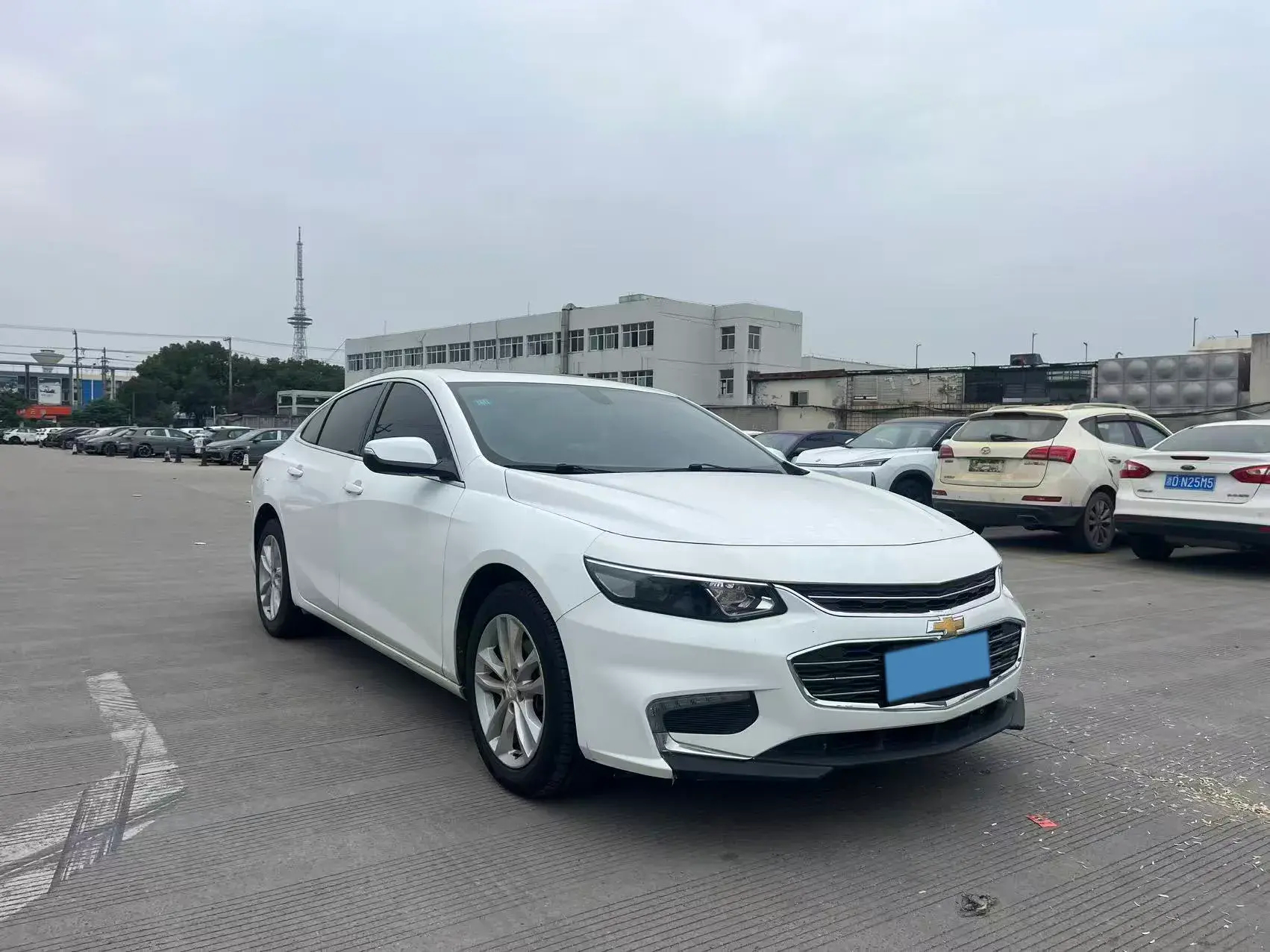 2018 CHEVROLET MALIBU thumbnail 3