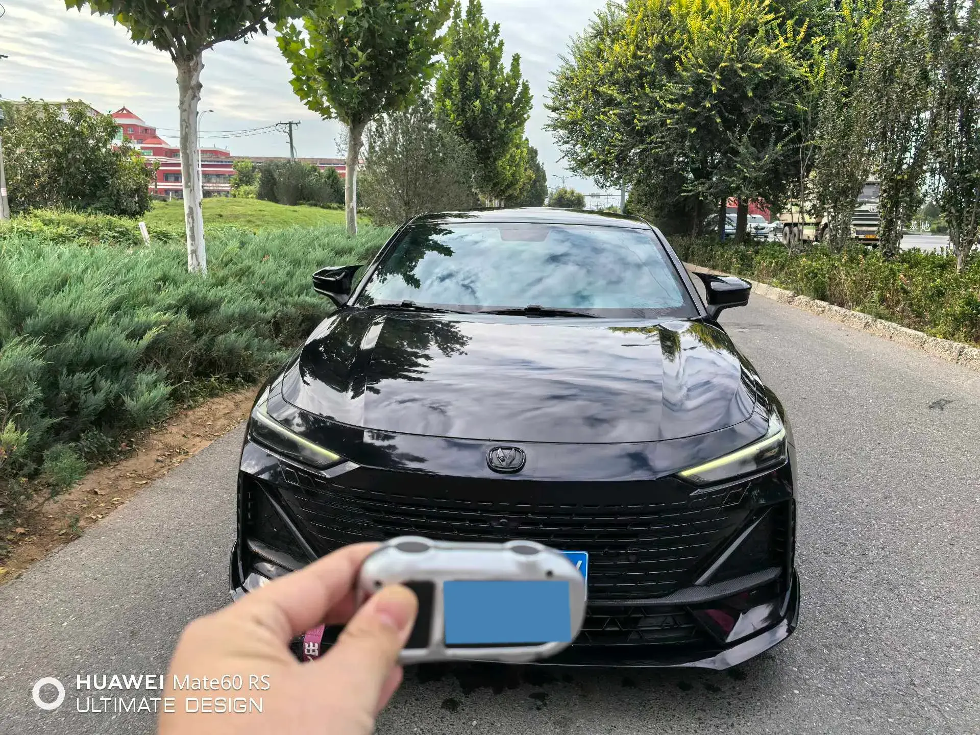 2022 CHANGAN UNI-V thumbnail 2