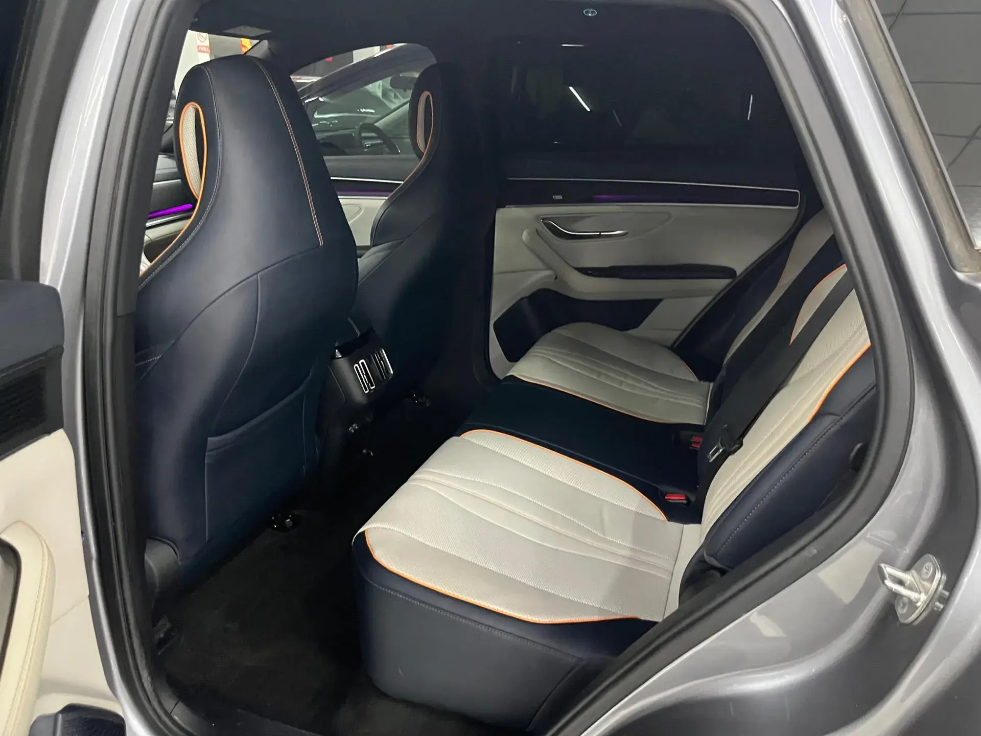 2021 BYD SONG thumbnail 4