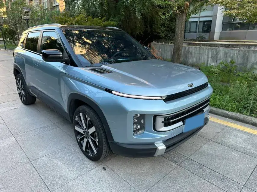 2023 GEELY ICON thumbnail 3