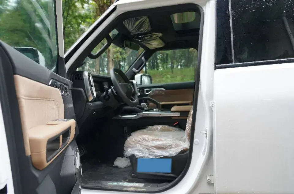 2024 JETOUR TRAVELLER thumbnail 2