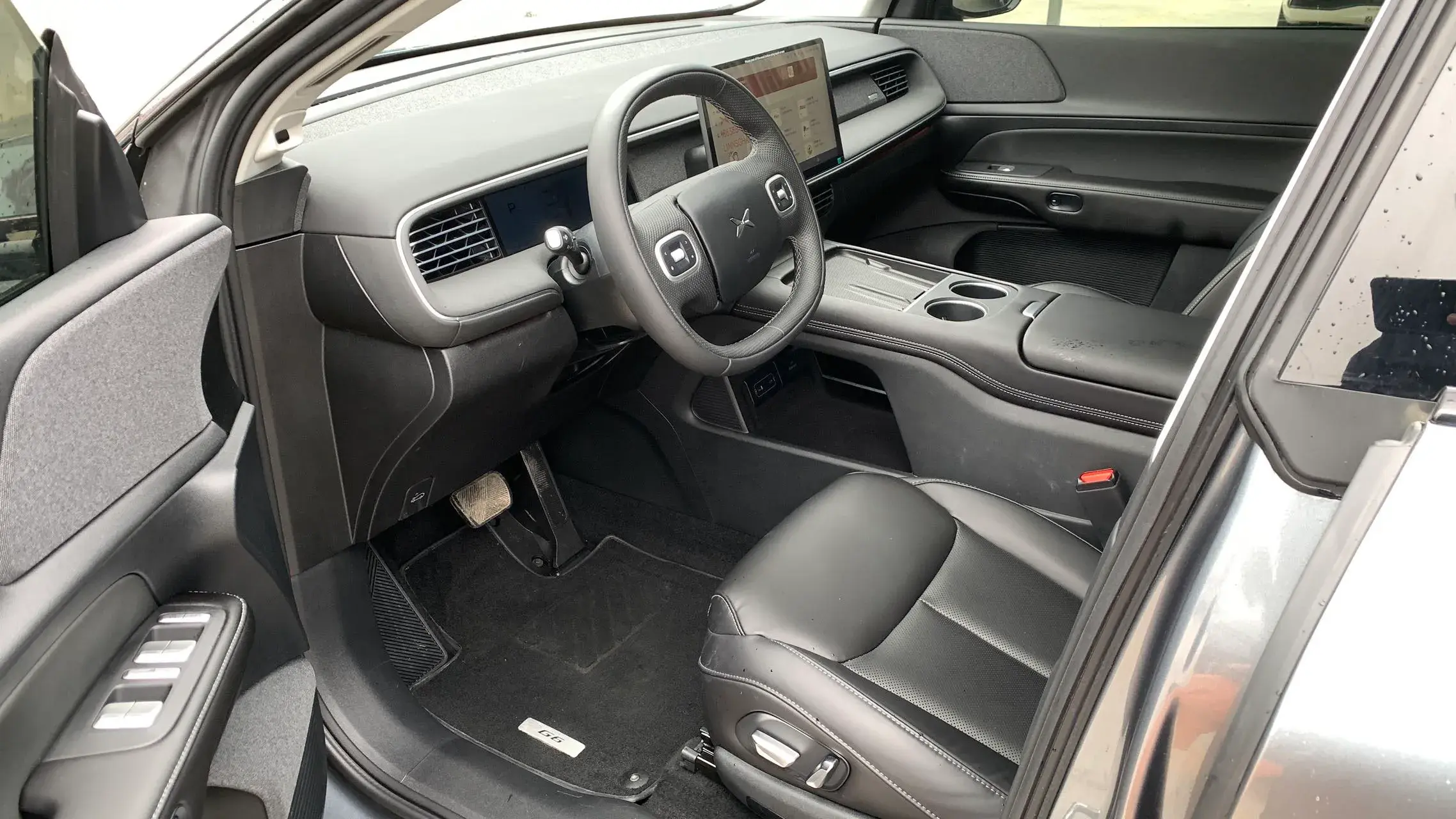 2023 XPENG G6 thumbnail 4