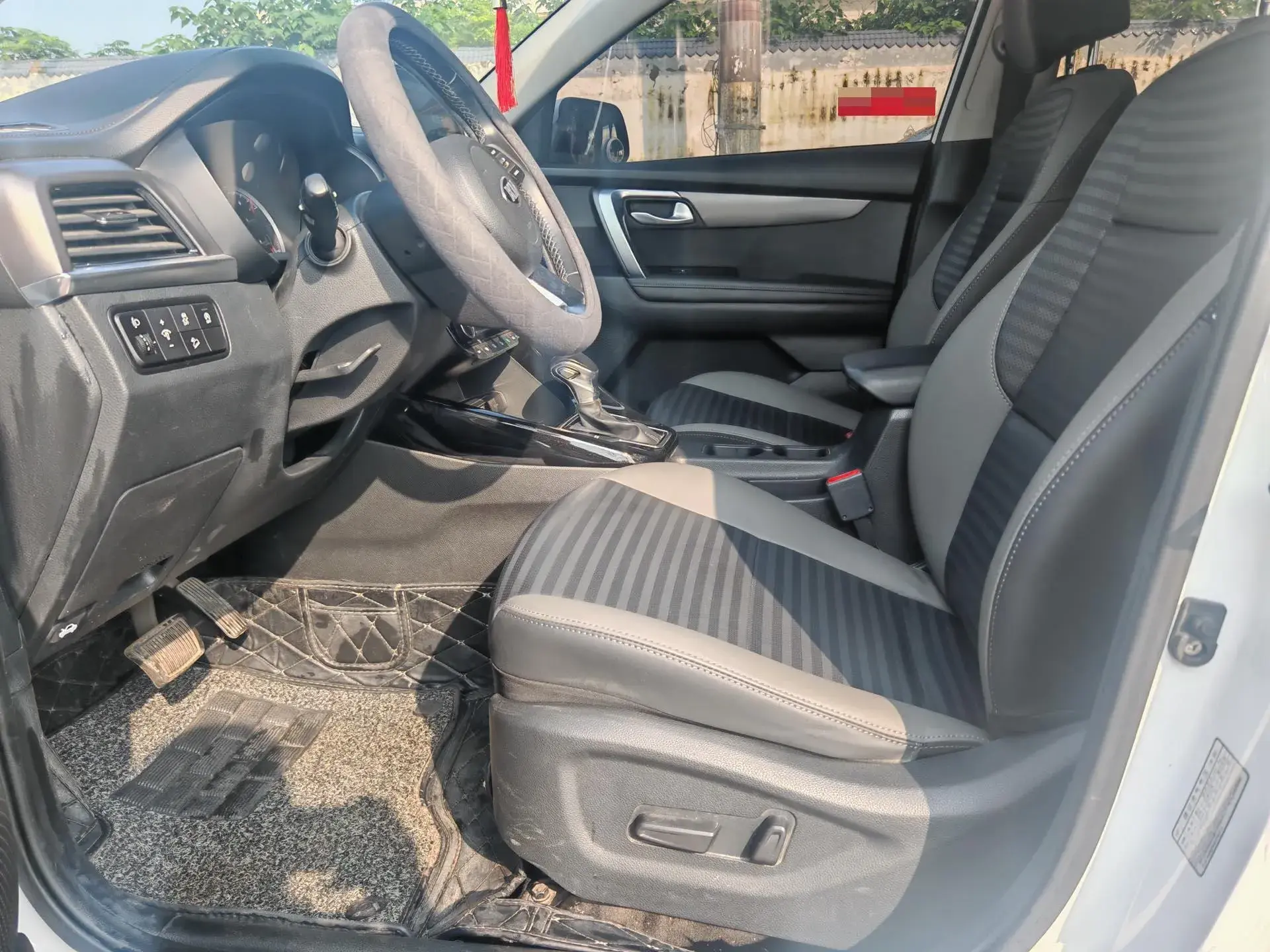 2019 KIA SPORTAGE thumbnail 4