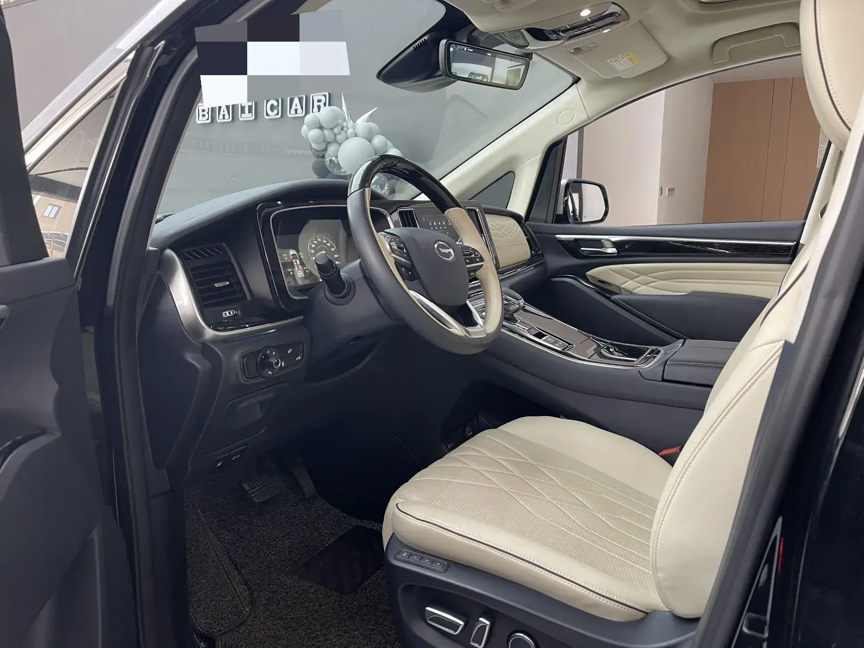 2021 GAC TRUMPCHI thumbnail 3