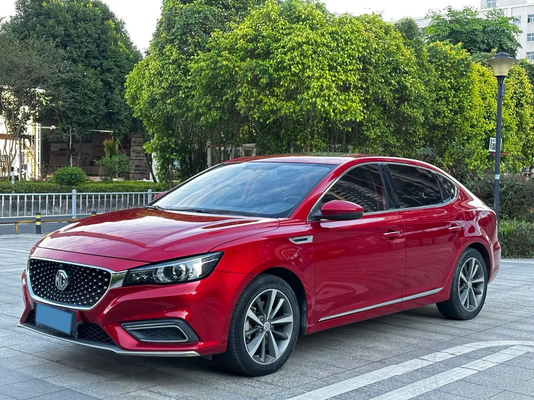 2019 MG MG6 view 1