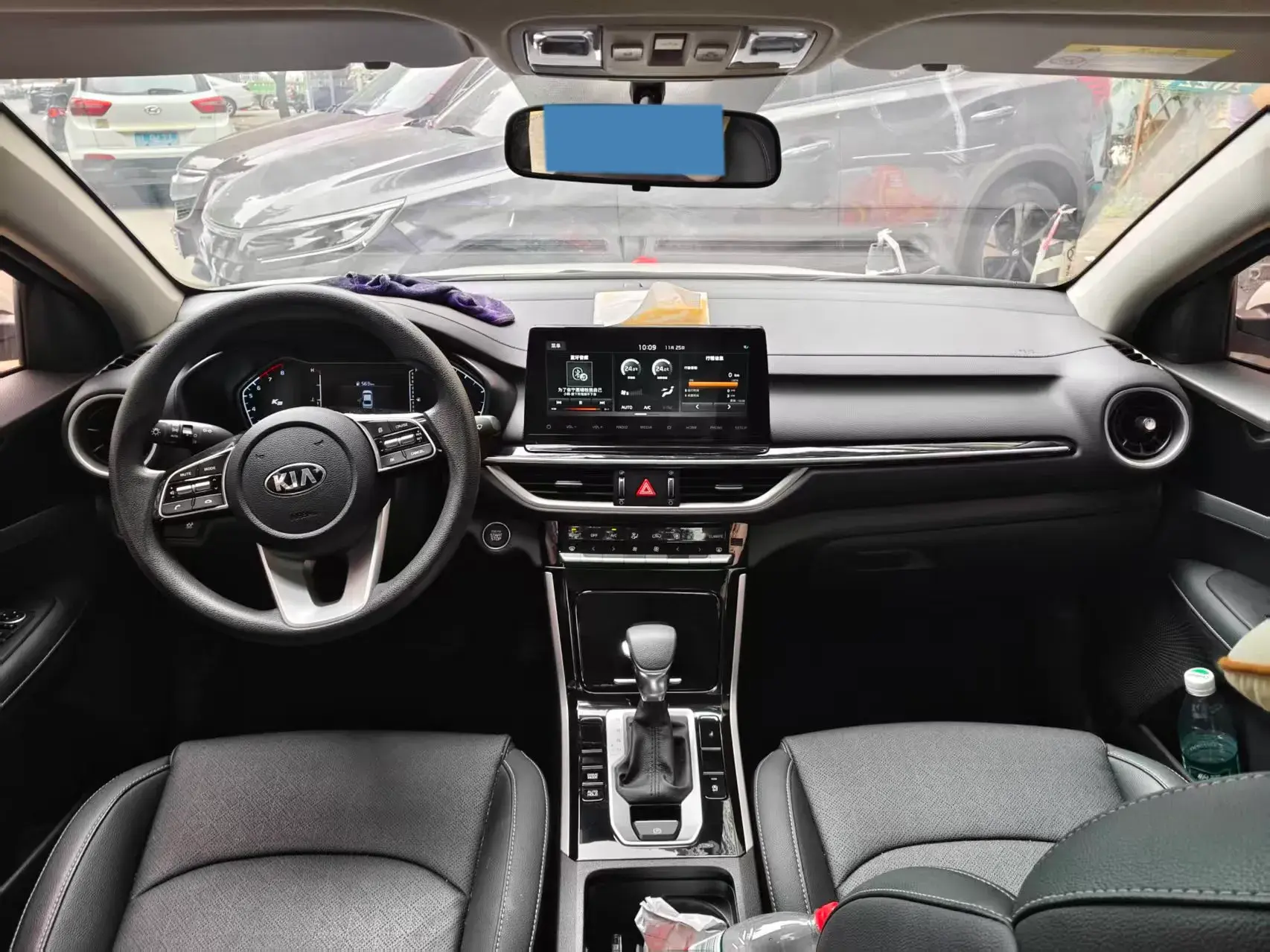 2020 KIA K3 thumbnail 4