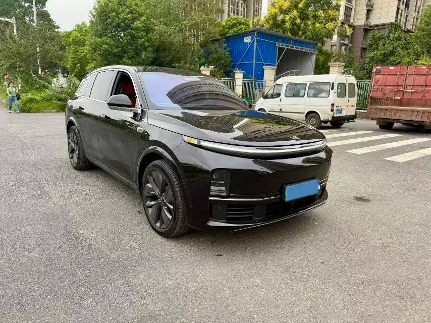 2024 LI L7 thumbnail 2