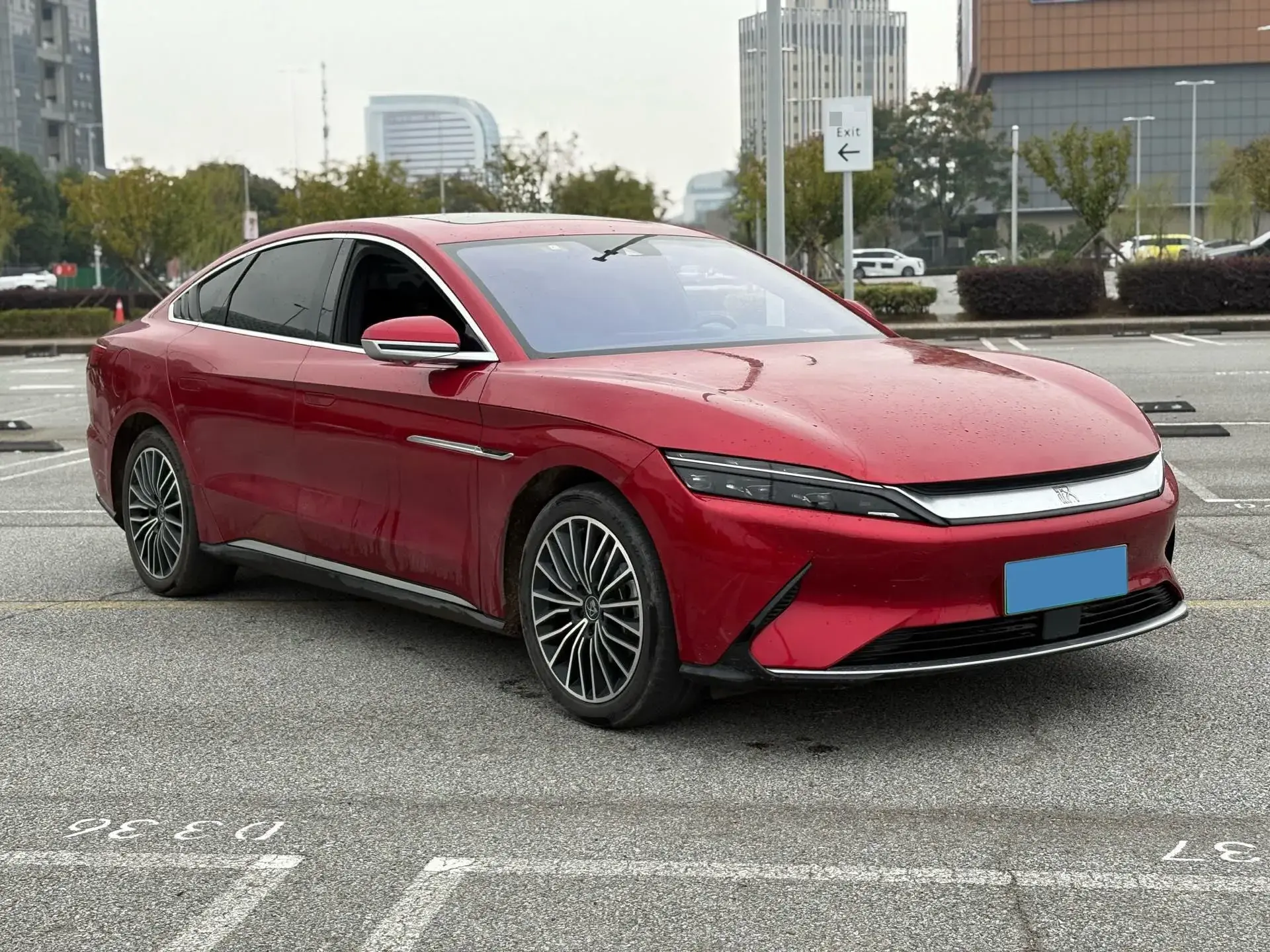 2020 BYD HAN thumbnail 3