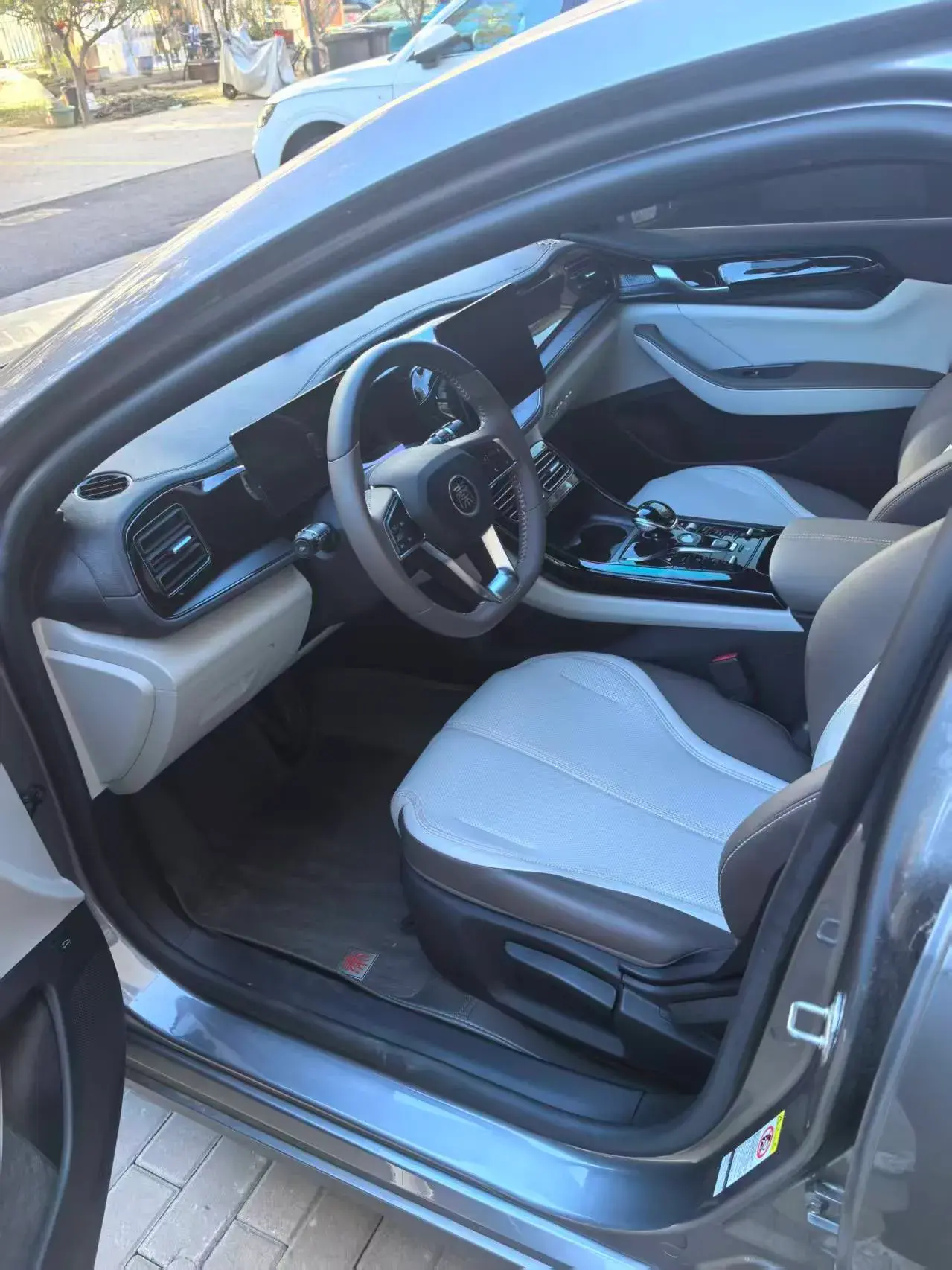 2024 BYD QIN thumbnail 4