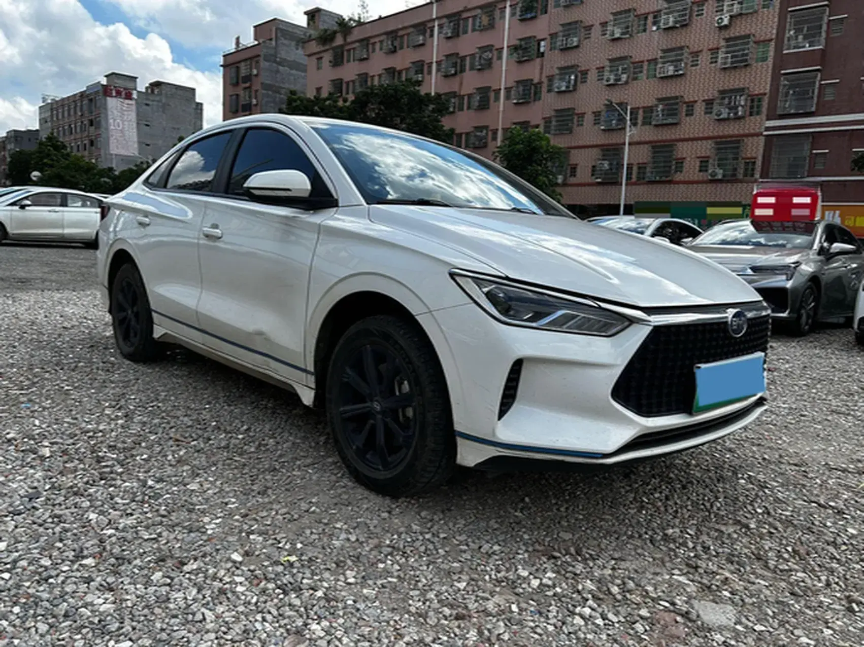 2021 BYD E3 thumbnail 2