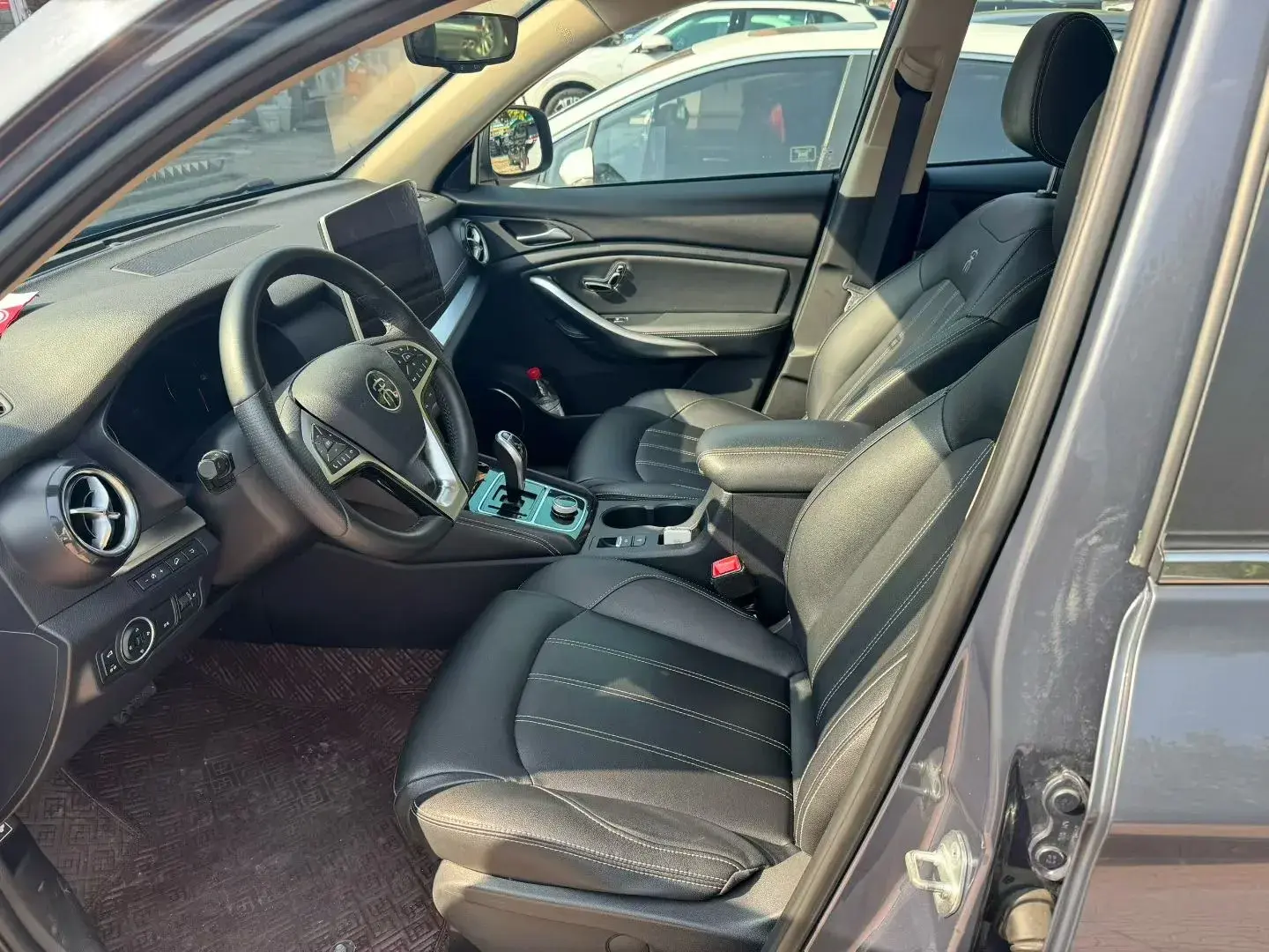 2019 BYD SONG thumbnail 4