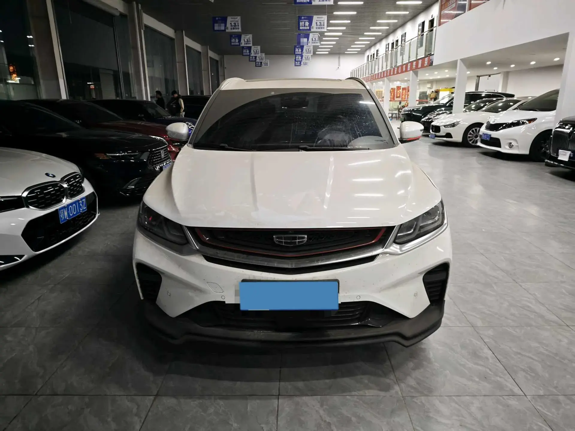 2019 GEELY COOLRAY thumbnail 2