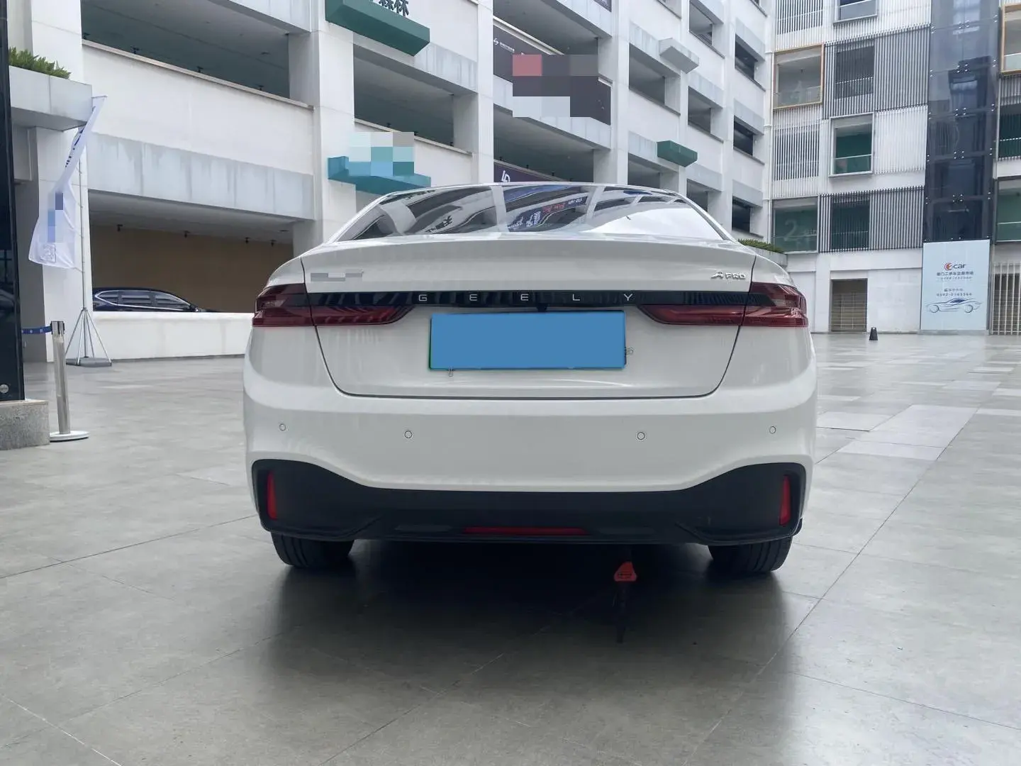 2022 GEOMETRY A thumbnail 3