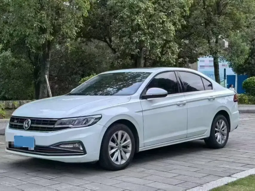 2020 VOLKSWAGEN BORA view 1