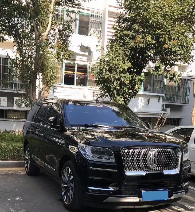 2018 Lincoln Navigator 3.5T 415HP V6 10AT,autocango,china used car exporter,china ev exporter,chinese used car exporter,chinese used ev exporter