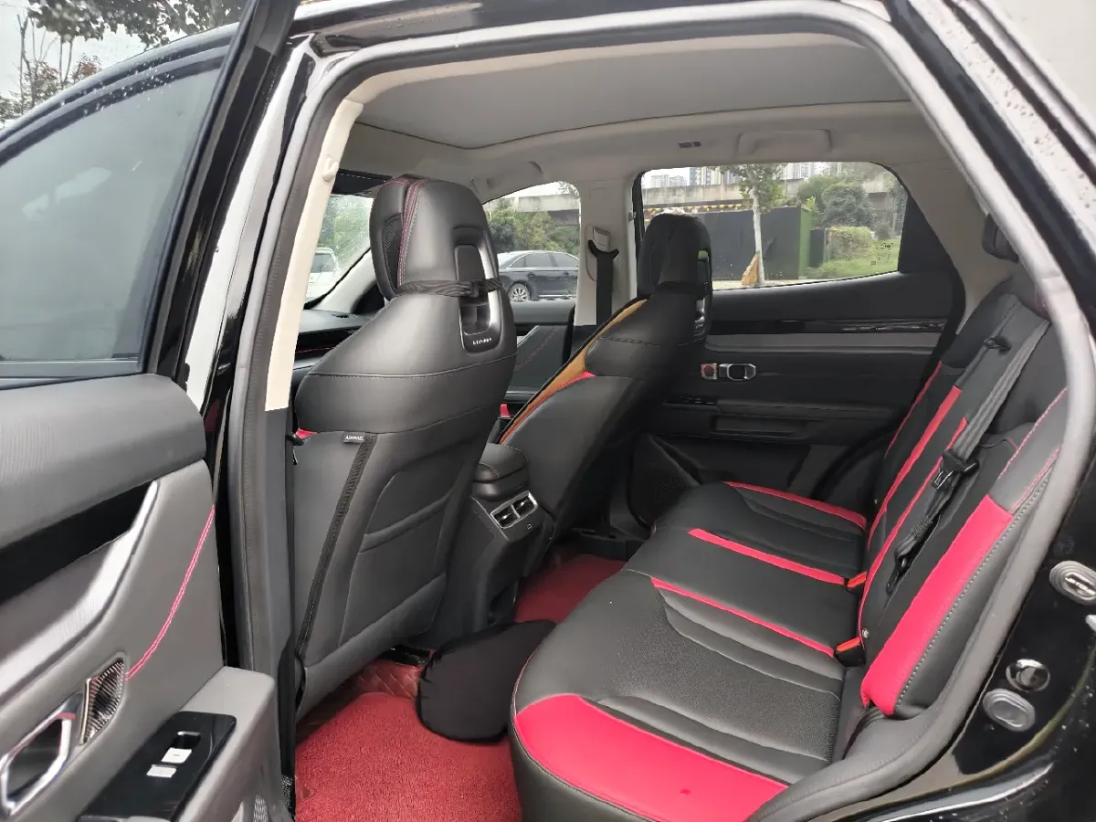 2024 Jetour DASHING 1.5T 156HP L4 6DCT,autocango,china used car exporter,china ev exporter,chinese used car exporter,chinese used ev exporter