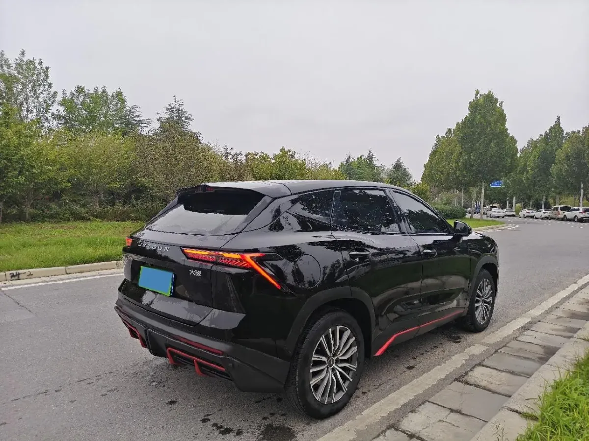 2024 Jetour DASHING 1.5T 156HP L4 6DCT,autocango,china used car exporter,china ev exporter,chinese used car exporter,chinese used ev exporter