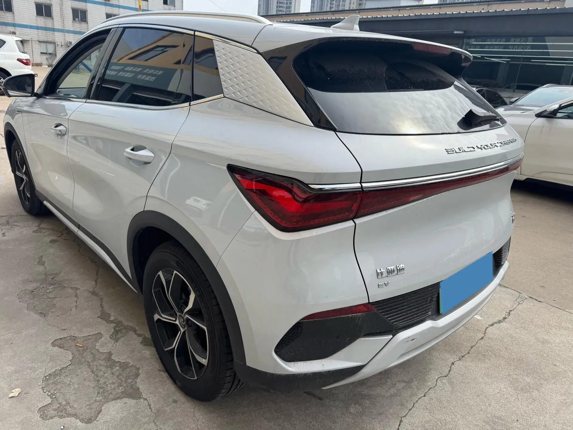 2024 BYD YUAN thumbnail 4