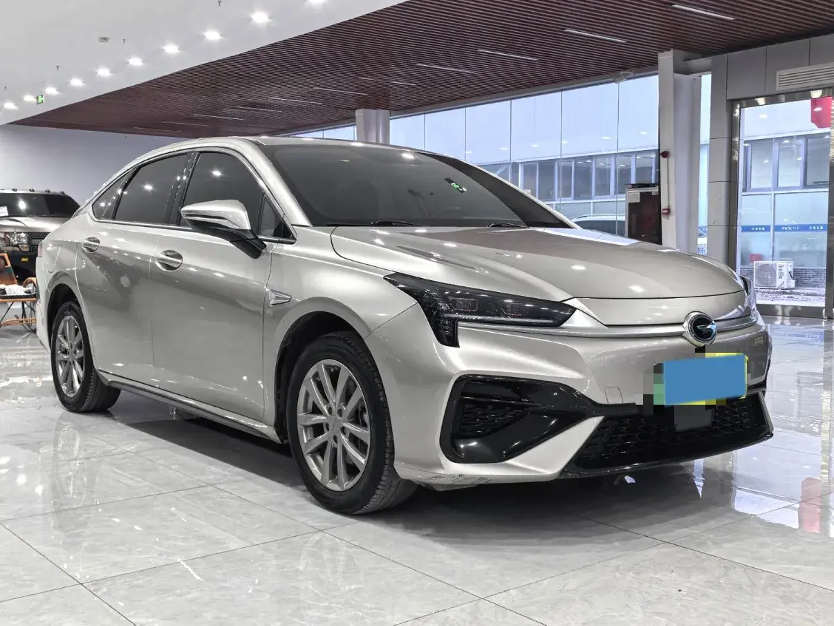 2023 AION S thumbnail 3