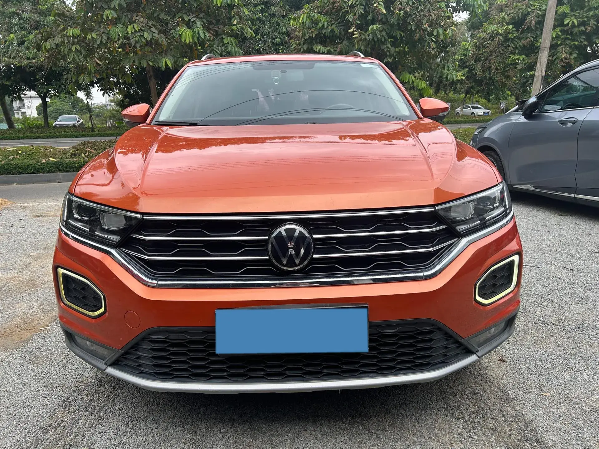 2021 VOLKSWAGEN T-ROC thumbnail 2