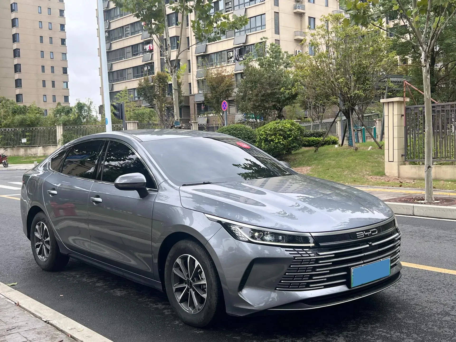 2024 BYD DESTROYER thumbnail 3