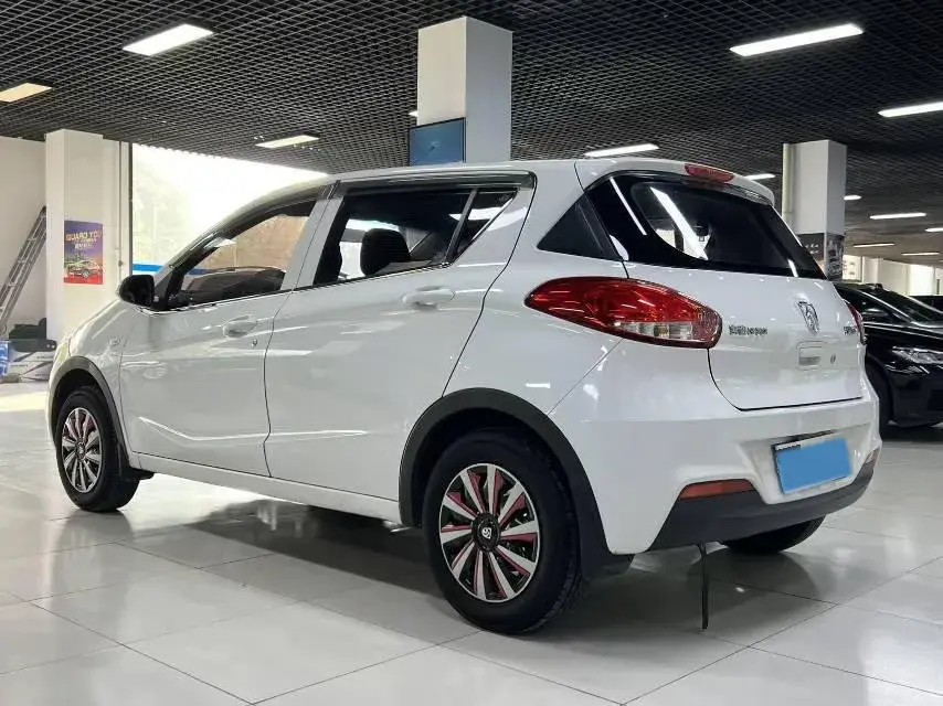 2016 BAOJUN 310 thumbnail 4