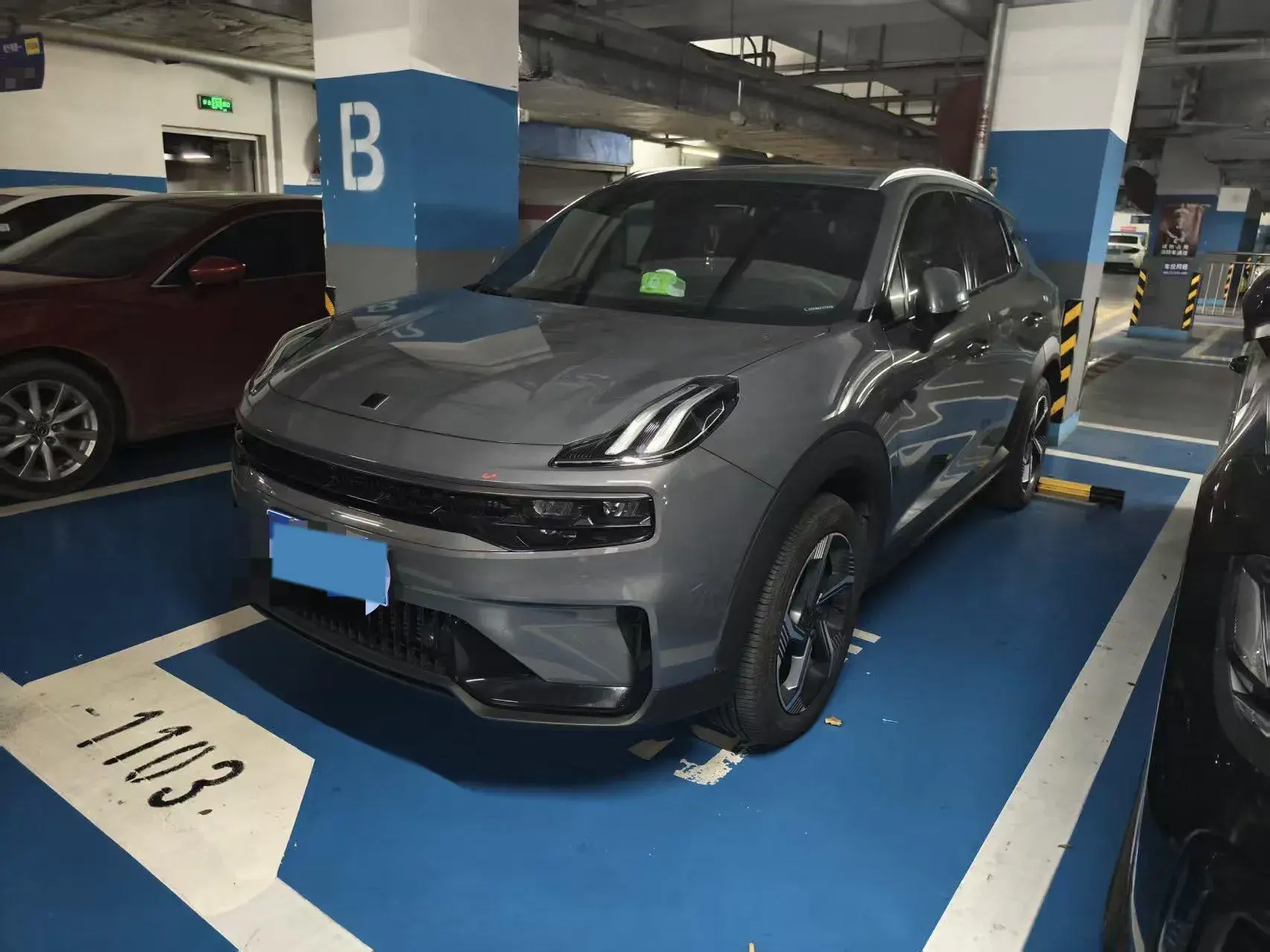 2023 LYNK&CO 06 view 1