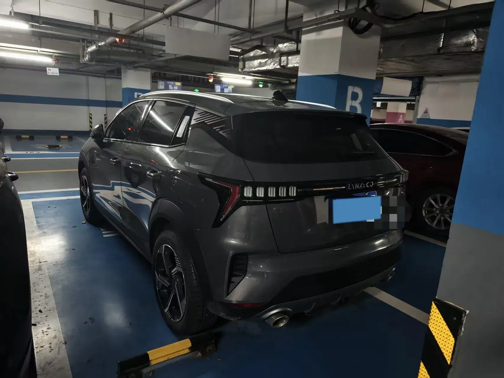 2023 LYNK&CO 06 thumbnail 4