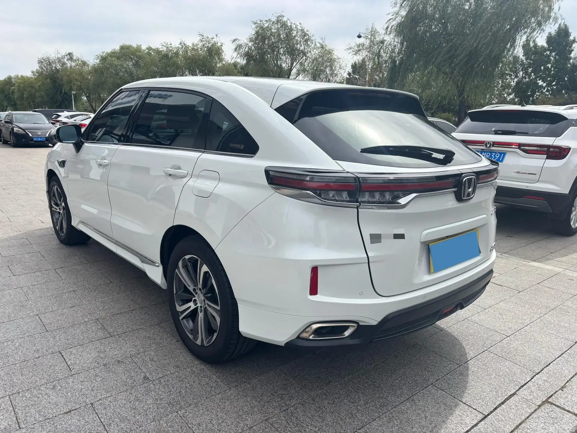 2020 HONDA UR-V thumbnail 4