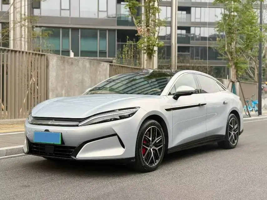 2025 BYD HANL view 1